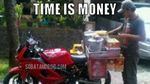 Kumpulan Meme Kocak Mudik dengan Sepeda Motor