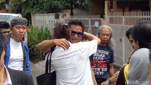 Suasana Duka Menyelimuti Mira dan Indra Lesmana