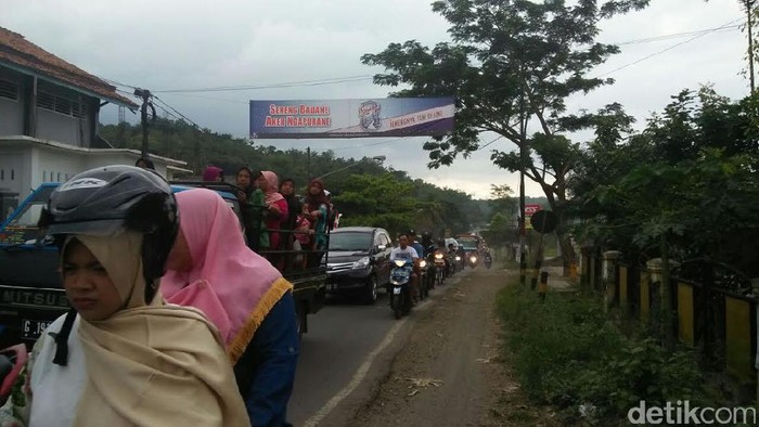Jalur Purwokerto-Tegal Mulai Dipadati Mobil Pribadi Arus Balik