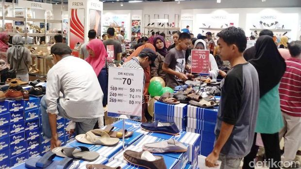 Transmart Carrefour Mataram