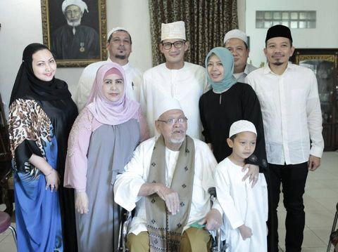 Sandiaga Uno silaturahmi di kediaman Habib Ali