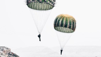 Mungkin banyak yang tidak menyangka jika foto-foto ini dibuat oleh seniman yang usianya masih cukup belia, 18 tahun. Foto: Instagram @hey.luisa