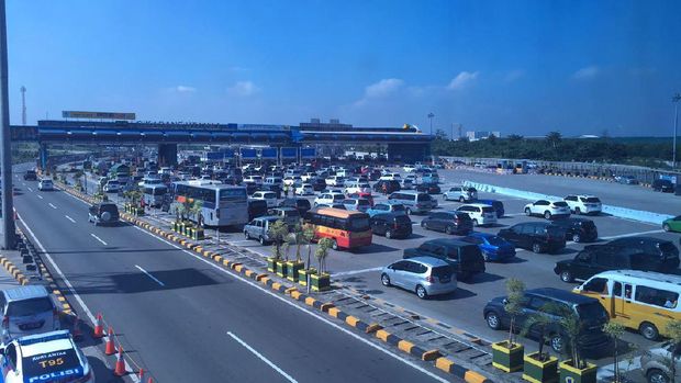 H +1 Lebaran, 88.000 Kendaraan Lewati Tol Cikarut arah Jakarta