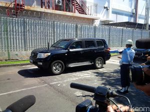 Momen Obama dan Rombongan Pergi Menuju Bandara Ngurah Rai