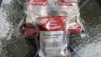 Rendang Uni Farah milik Reno Andam Suri merupakan rendang dalam kemasan vacuum pertama di Indonesia. Rendang ini jadi pilihan praktis bagi yang bepergian. Penjualan dilakukan secara online lewat situs rendangunifarah.com.