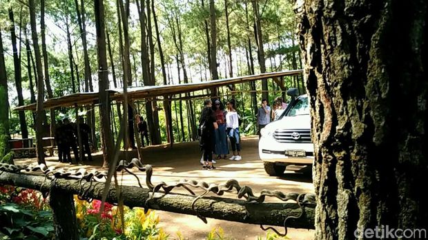  Barack Obama di Puncak Becici Bantul, Kamis (29/6/2017)