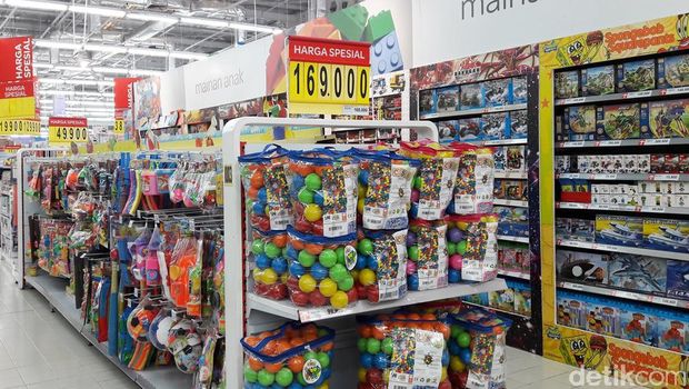 Diskon mainan di Transmart Carrefour