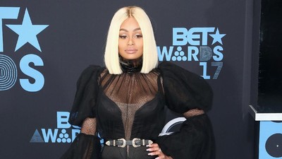 Foto: Gaya Menantang Si Seksi Blac Chyna Saat Bergaun Menerawang