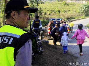 Ojek dan Taksi Gratis dari Polsek Ibun di Lingkar Kamojang