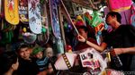 Pasar Gembrong Ramai Dipadati Pembeli