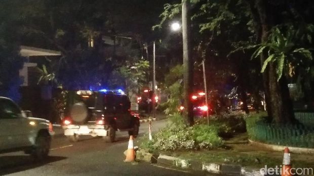 Rombongan Obama tiba di kediaman Eddy di Menteng, Jakarta Pusat.Rombongan Obama tiba di kediaman Eddy di Menteng, Jakarta Pusat.