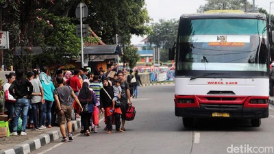 H+4, Arus Balik Terminal Kampung Rambutan Meningkat