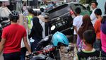 Avanza Seruduk Gerobak Seblak
