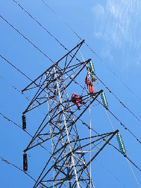 PLN Pulihkan Gangguan Listrik di Wonosobo Akibat Balon Udara