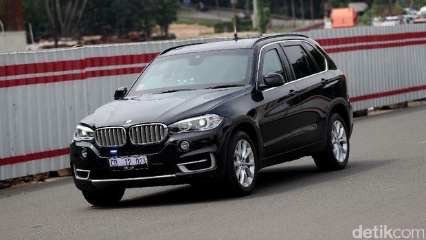 Iring-iringan mobil Obama 