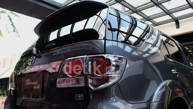 Lampu Fortuner 4x4 Tahun 2014