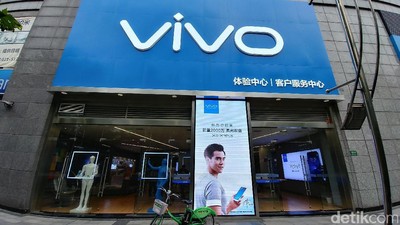 Melongok Vivo Experience Store di Shanghai