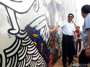 Cegah Urbanisasi, Djarot Pantau Apartemen hingga Kolong Jembatan