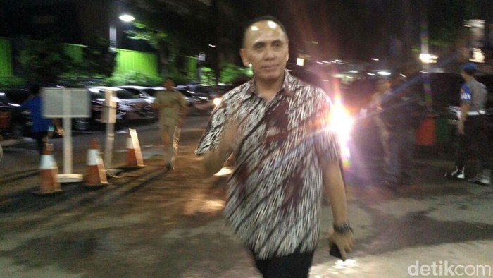 Luka Ditusuk Sangkur, Wajah 2 Anggota Brimob Dijahit