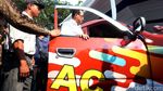 Menhub Budi Karya Narik Angkot AC