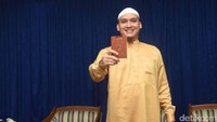 Senyum semringah Egi John pasca menikah. (Foto: Egi John (Ludi/detikHOT)
