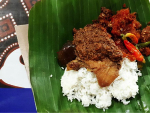 Ke Yogyakarta, Obama Tak Lewatkan Makan Gudeg