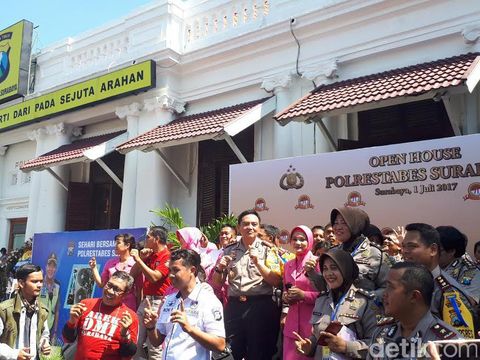 HUT Bhayangkara di Polrestabes Surabaya