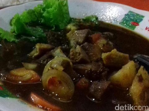 Masih di Solo? Pillih 4 Warung Bestik ini untuk Dicoba Malam Nanti