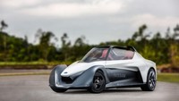 Ponz melanjutkan, BladeGlider memang sengaja dilahirkan untuk menawarkan kesesangan berkendara, tenaga yang besar, efisien, dan memiliki performa terbaik. Foto: Pool (Carsscoop)