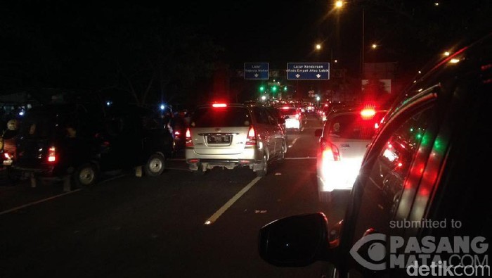 Arus Balik di Jembatan Suramadu