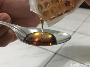 Minum Madu Sebelum Tidur Bisa Hilangkan 1,4 Kg Seminggu