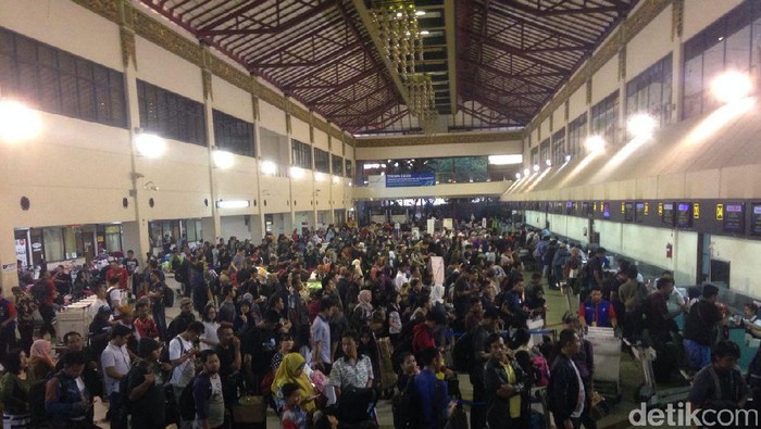 Jumlah Penumpang Pesawat Hingga Kereta Melonjak di Juli 2017
