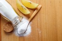 Soda kue dan lemon.