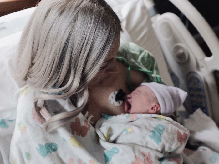 Cerita Haru Pasien Transplantasi Jantung Meninggal Setelah Melahirkan