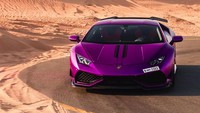Namun Natalia yang tinggal di Dubai ini ternyata sempat menggunakan mobil mewah lainnya mulai dari Rolls-Royce, Mercedes-AMG, Lamborghini, McLaren.  Foto: Carscoops