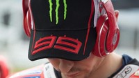 Jorge Lorenzo masih tampil buruk bersama Ducati musim ini. Pada balapan Jerman, pebalap Spanyol itu cuma finis ke-11 (Foto: Getty Images/Mirco Lazzari gp)