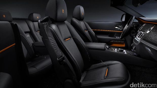 Rolls-Royce Dawn Black Badge