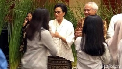 Sri Mulyani Halal Bihalal dengan Pegawai di Kementerian Keuangan