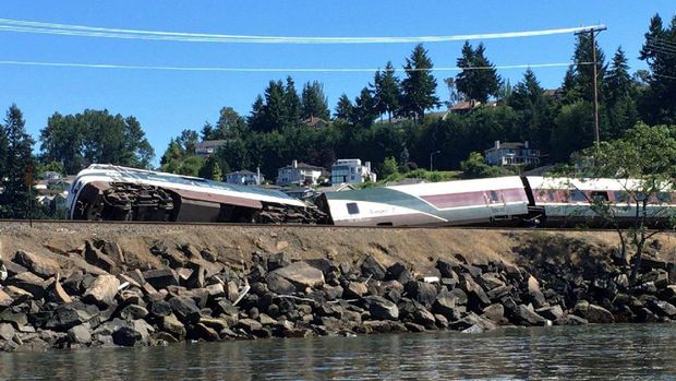 Rangkaian Kereta Amtrak Anjlok di AS, Beberapa Penumpang Luka-luka
