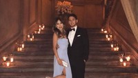 Lamaran Aditya dan Kezia bikin baper cewek-cewek. Foto: Instagram @keziatoemion