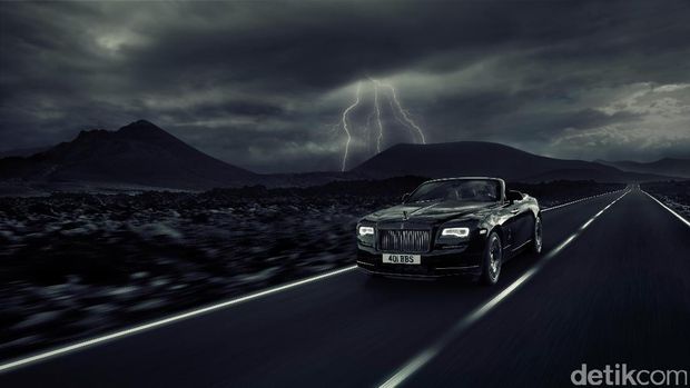 Rolls Royce Dawn