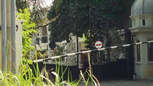 Penipu Berlian dan Bank dengan Emas 59 Kg Palsu di Mata Warga