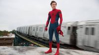 Pengalaman Tom Holland Pakai Thong Saat Berperan Jadi Spiderman