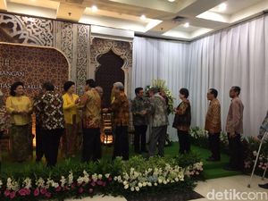 Dewan Komisioner Baru Hadiri Halal Bihalal OJK