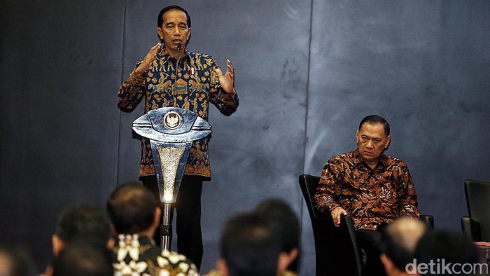 Besok Jokowi Tutup Perdagangan Saham 2017