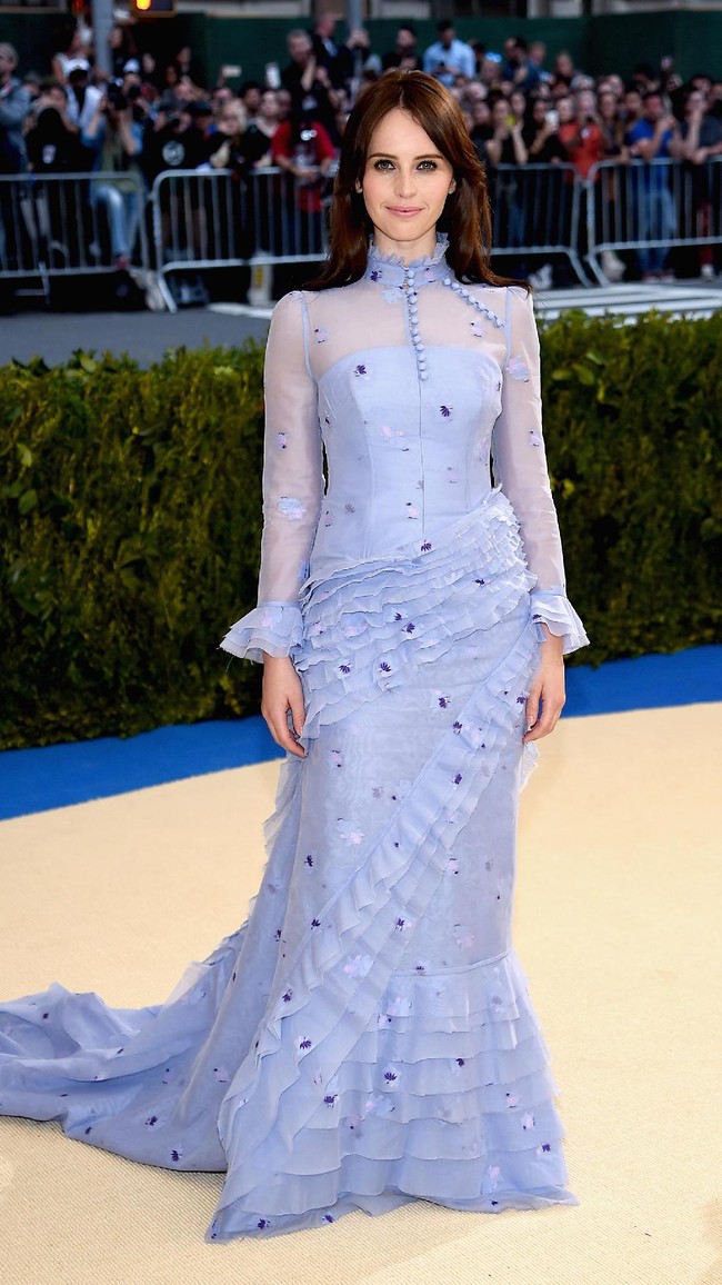 Felicity Jones attends the Rei Kawakubo/Comme des Garcons: Art Of The In-Between Costume Institute Gala at Metropolitan Museum of Art on May 1, 2017 in New York City.  (Photo by Dimitrios Kambouris/Getty Images)