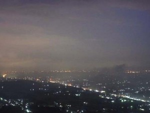 Rider, Yuk Bawa Motor Jelajahi Bukit Instagramable Ini