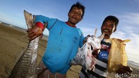 Gelembung yang paling mahal adalah yang diambil dari perut ikan gulama (Pennahia argentata). Gelembung dari jenis ikan yang lain harganya lebih murah, namun tetap saja harganya fantastis untuk ukuran jeroan ikan. Ada gelembung kakap cina, angkui, dan kuroh.