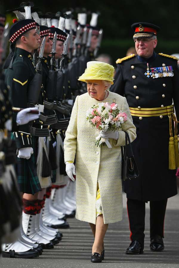 Surat Rahasia Ratu Elizabeth soal Kematian Putri Diana 