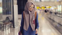 Memutuskan pakai hijab, gaya Rina Nose pun semakin cantik dan banyak dipuji netizen. Foto: Dok. Instagram @rinanose